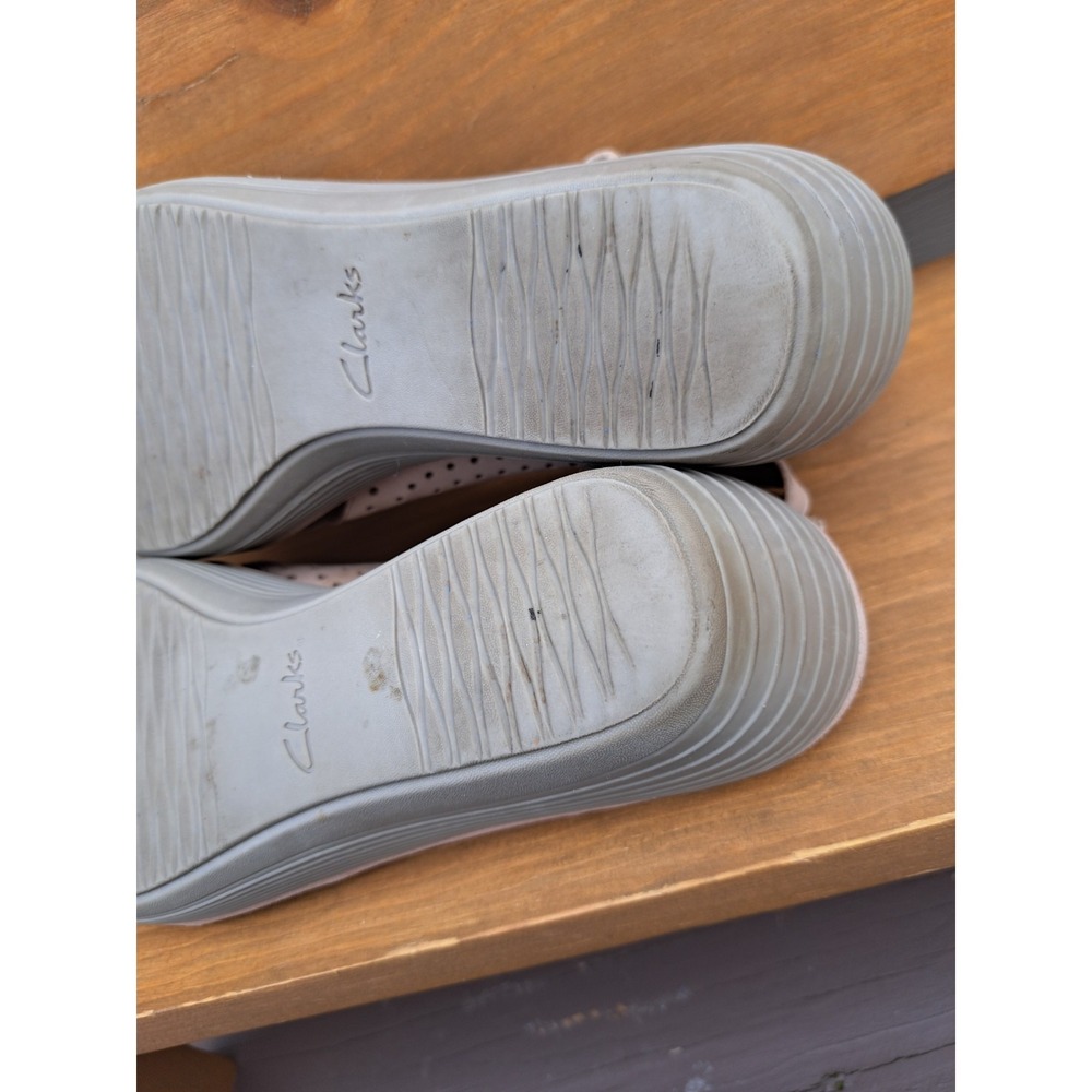 Clarks Women's Pink Wedge Sandals 8.0 Perforated Nubuck Leather Cushion Footbed - Picture 9 of 12